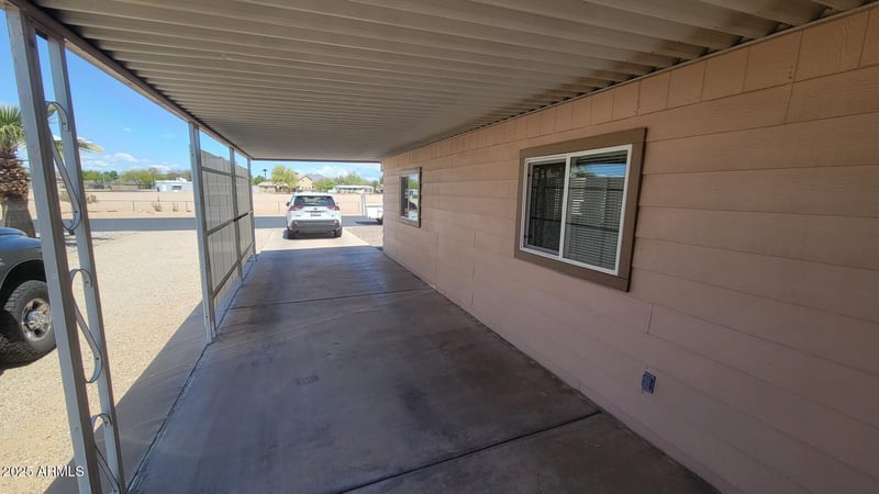 8609 Dewberry Ave, Mesa, AZ 85208