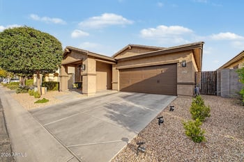 8609 Lobo Ave, Mesa, AZ 85209