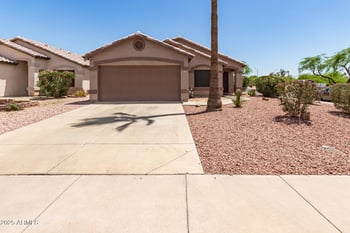 8609 Eva St, Peoria, AZ 85345