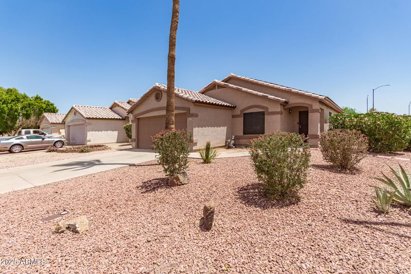 8609 Eva St, Peoria, AZ 85345