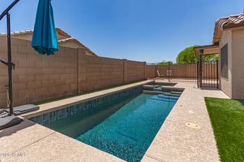 8609 Eva St, Peoria, AZ 85345