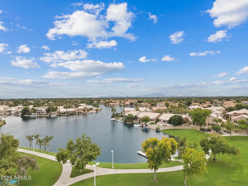 861 Shellfish Dr, Gilbert, AZ 85233