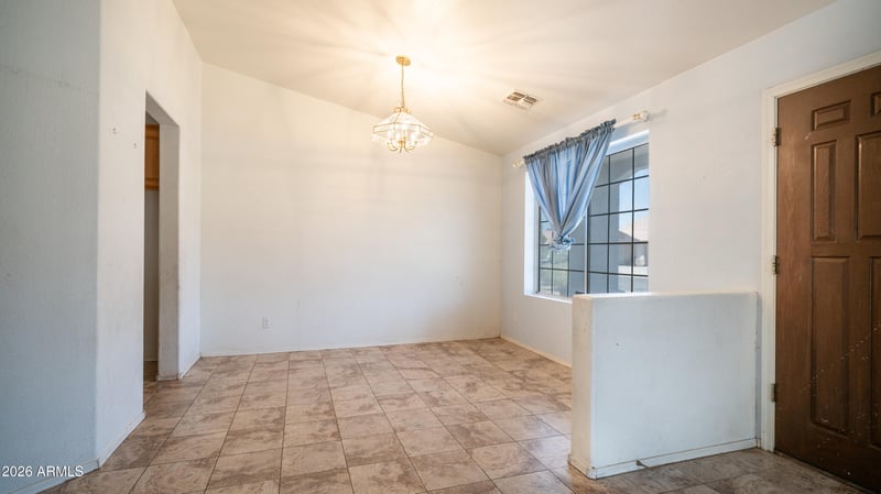 861 13th Ave, Apache Junction, AZ 85120