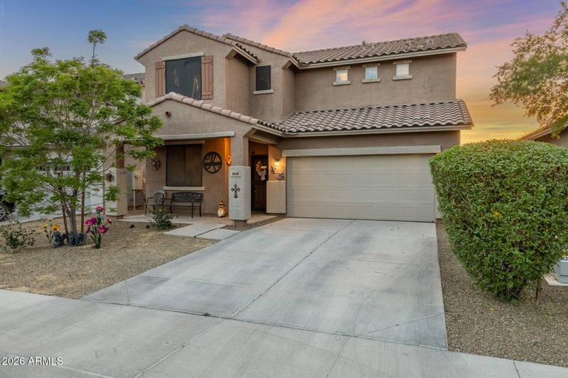 8610 N 61st Dr, Glendale, AZ 85302