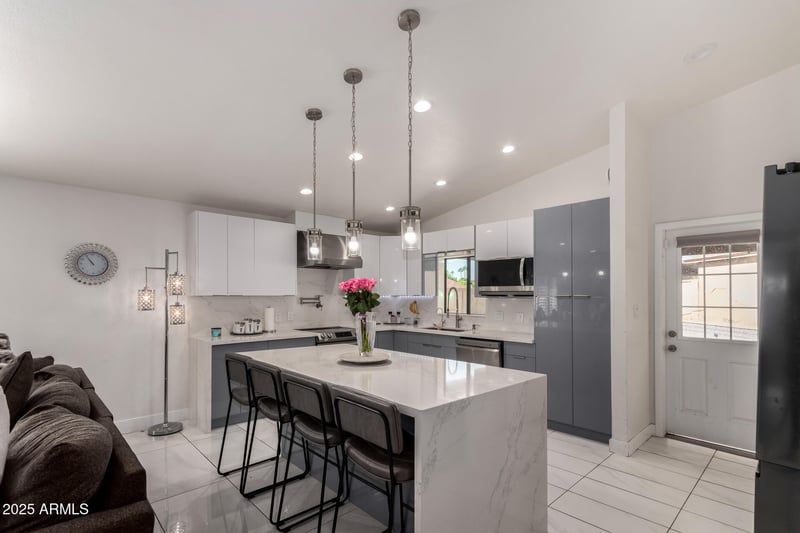 8611 Garfield St, Scottsdale, AZ 85257