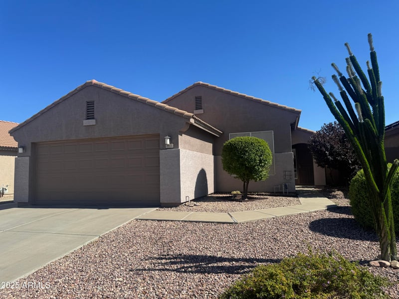 8611 Monona Ln, Peoria, AZ 85382