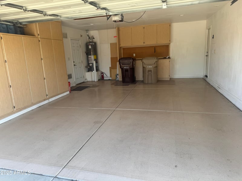 8611 Monona Ln, Peoria, AZ 85382