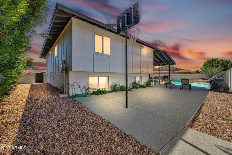 8614 Monterey Way, Scottsdale, AZ 85251