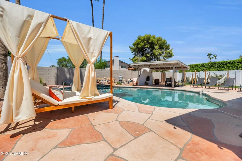 8614 Rose Ln, Scottsdale, AZ 85250
