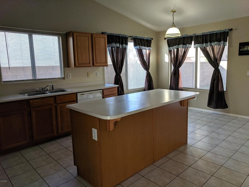 8614 W Sheridan St, Phoenix, AZ 85037