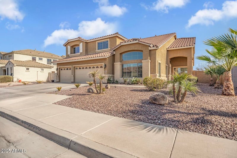 8615 45th Glen, Laveen, AZ 85339