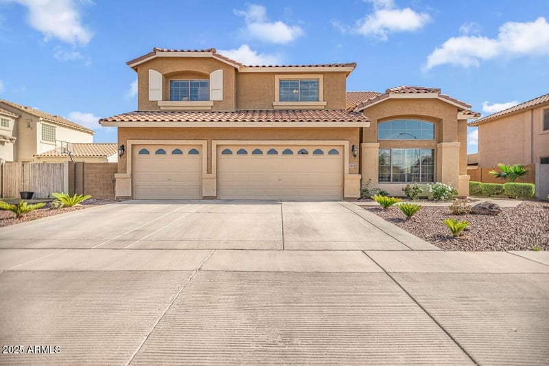 8615 45th Glen, Laveen, AZ 85339