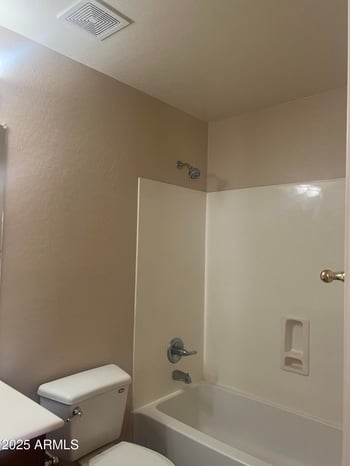 8615 45th Glen, Laveen, AZ 85339