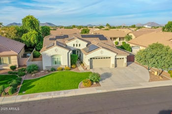 8616 Clara Ln, Peoria, AZ 85382