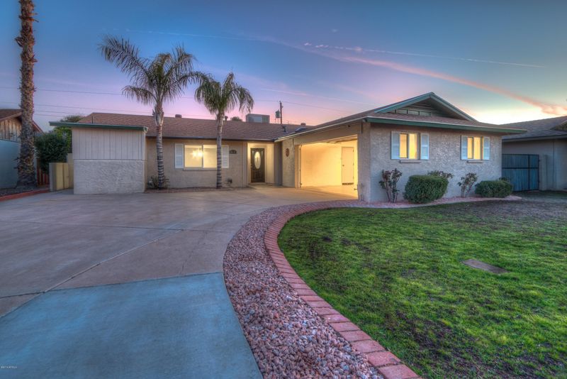 8619 E Sage Dr, Scottsdale, AZ 85250