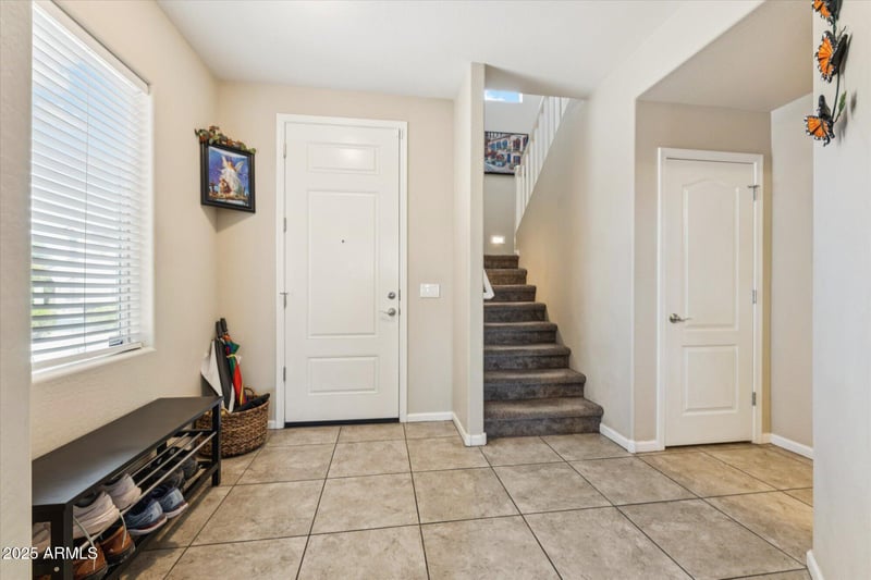 8619 Laguna Azul Ave, Mesa, AZ 85209