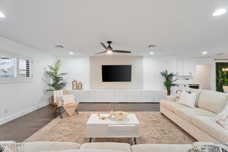 8619 Malcomb Dr, Scottsdale, AZ 85250