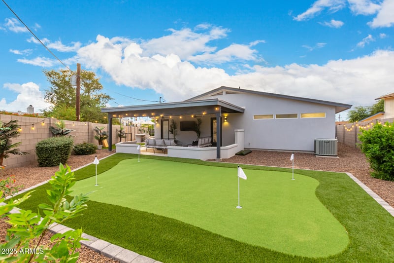 8619 Malcomb Dr, Scottsdale, AZ 85250