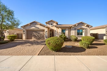 862 Hampton Ln, Gilbert, AZ 85295
