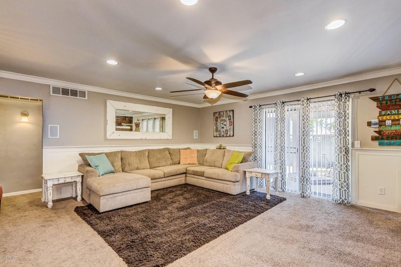 862 S 35th Pl, Mesa, AZ 85204