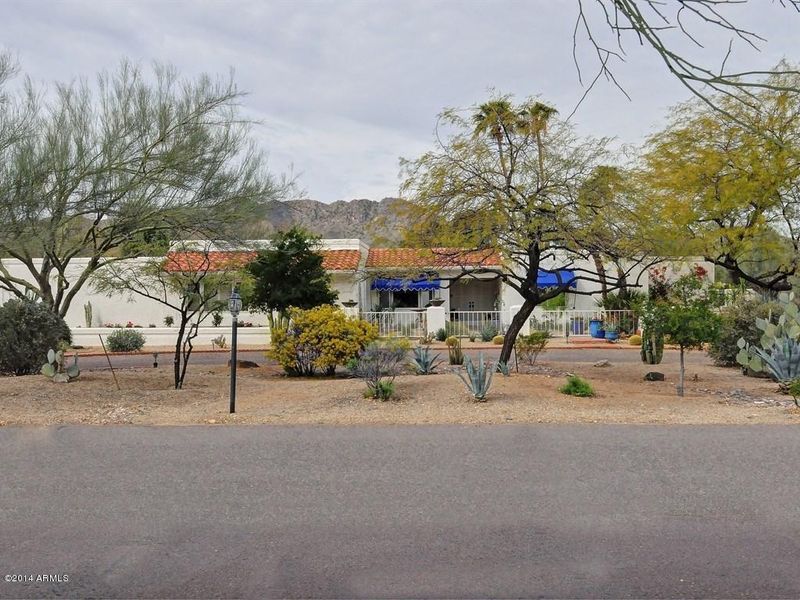 8620 N Avenida Del Sol Ave, Paradise Valley, AZ 85253
