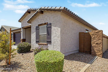 8620 Hayward Ave, Glendale, AZ 85305