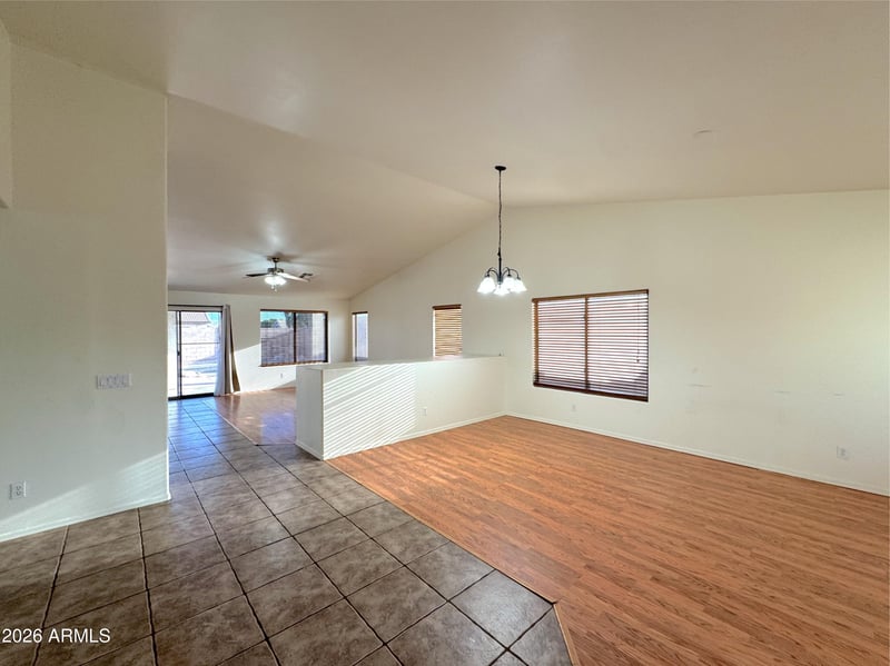 8621 Olla Ave, Mesa, AZ 85212