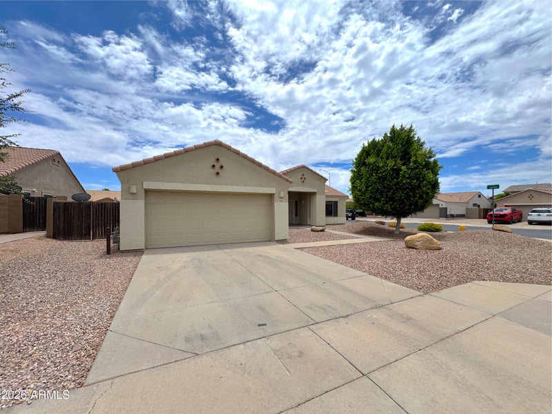 8621 Olla Ave, Mesa, AZ 85212