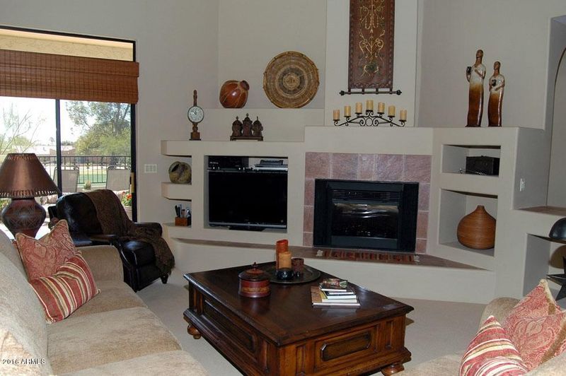 8621 E Paraiso Dr, Scottsdale, AZ 85255