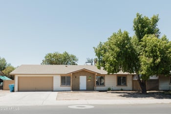 8621 Columbus Ave, Phoenix, AZ 85037