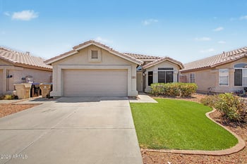 8621 Davis Rd, Peoria, AZ 85382