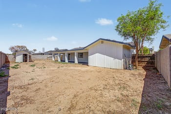 8621 W Turney Ave, Phoenix, AZ 85037