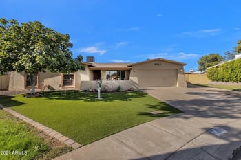 8622 N 40th Dr, Phoenix, AZ 85051
