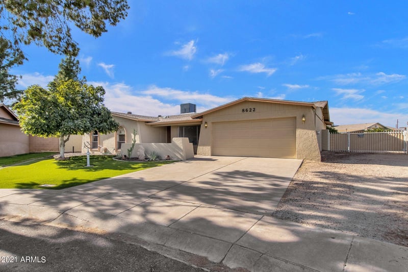 8622 N 40th Dr, Phoenix, AZ 85051