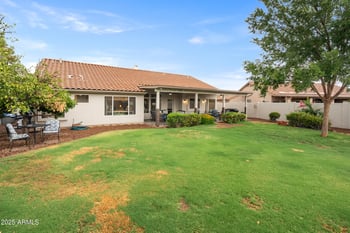 8623 Escuda Dr, Peoria, AZ 85382
