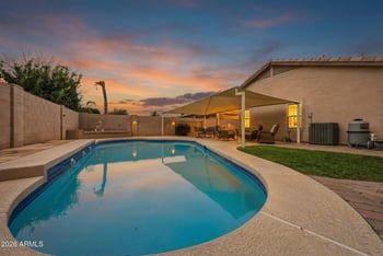 8623 Paradise Ln, Peoria, AZ 85382