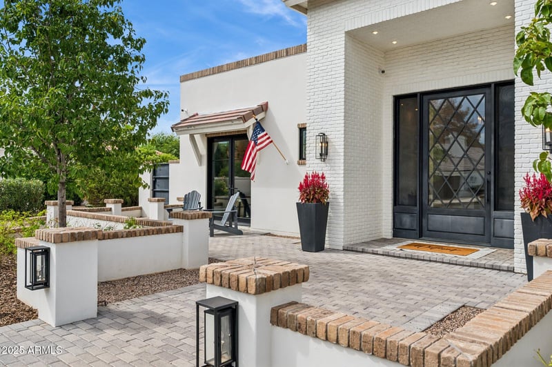 8624 Carol Way, Scottsdale, AZ 85260