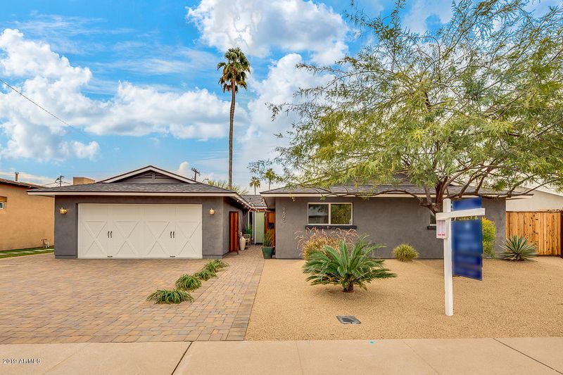 8625 E Berridge Ln, Scottsdale, AZ 85250