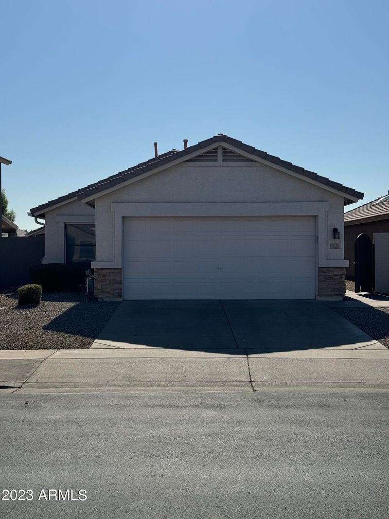 8625 E Natal Ave, Mesa, AZ 85209