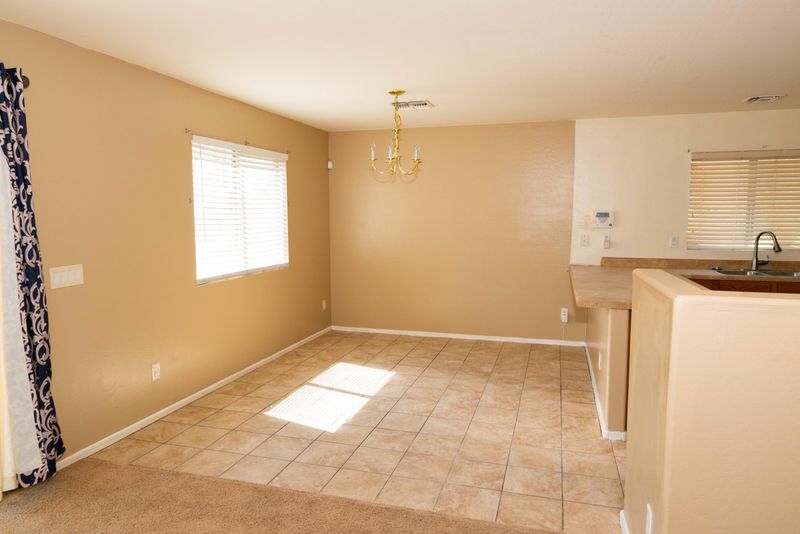 8625 W Crown King Rd, Tolleson, AZ 85353