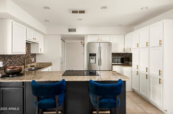 8625 Weldon Ave, Scottsdale, AZ 85251