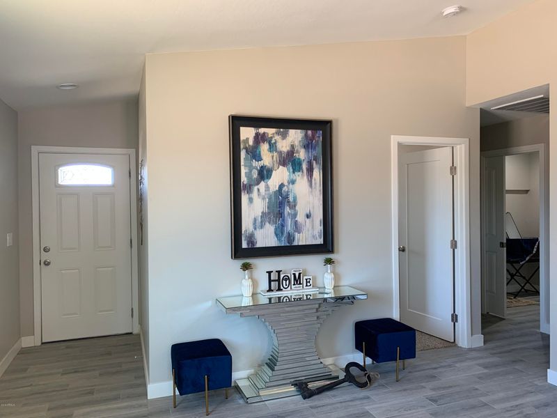 8626 S 7th Pl, Phoenix, AZ 85042
