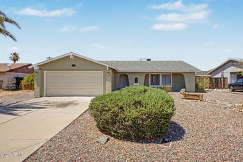 8626 Lawrence Ln, Peoria, AZ 85345