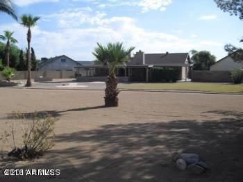 8626 W Schell Dr, Peoria, AZ 85382