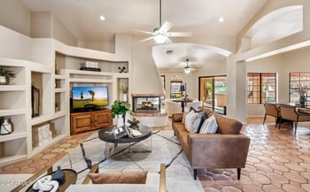 8627 W Cavalier Dr, Glendale, AZ 85305