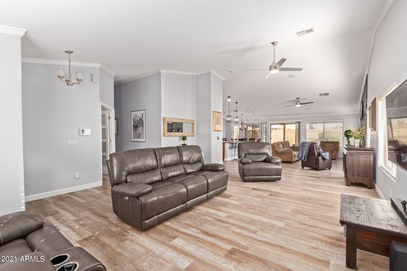 8628 E Olla Ave, Mesa, AZ 85212