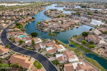 8629 Maui Ln, Peoria, AZ 85381