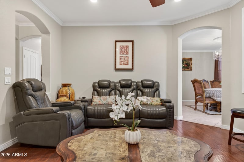 8629 W Jenan Dr, Peoria, AZ 85345