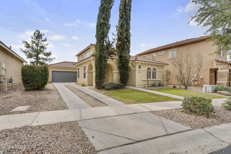 863 E Waterview Pl, Chandler, AZ 85249