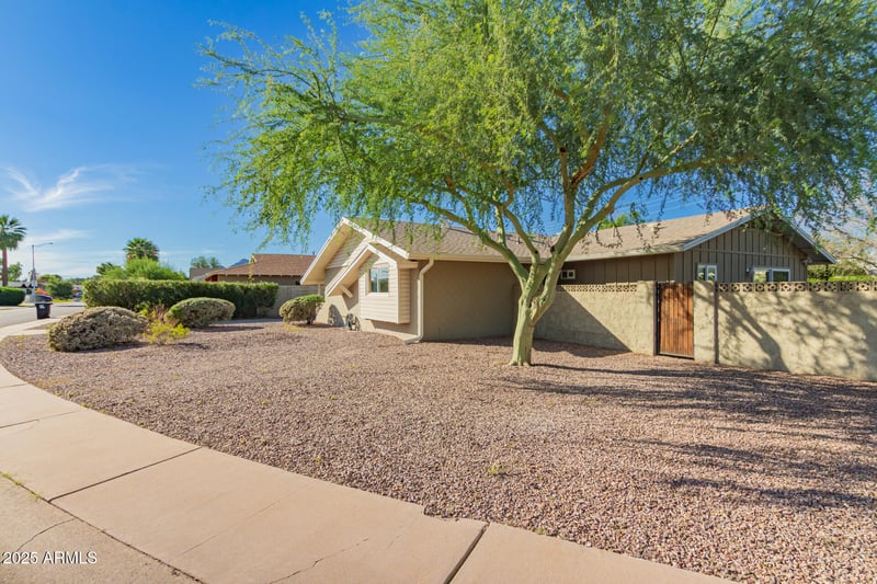 8630 Mariposa Dr, Scottsdale, AZ 85251